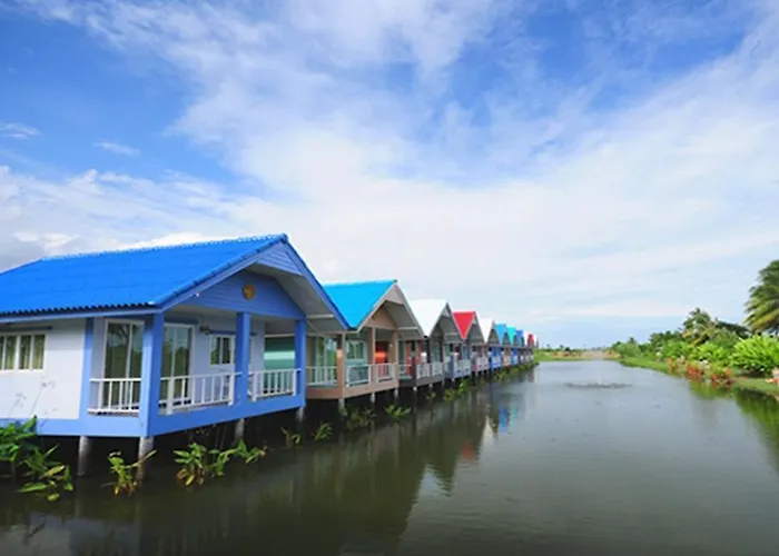 Hotel Baan Chay Namm